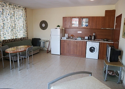 Большая студия на первой линии в Солнечном Береге. Zdjęcie 2