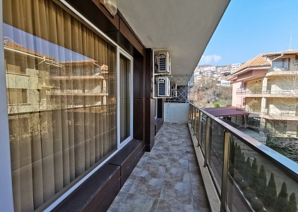 One-bedroom apartment in a high-quality complex. Photo 6