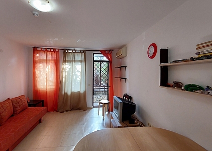 Хороша двокімнатна квартира поряд із морем. Фото 4 Хороша двокімнатна квартира поряд із морем. Фото 4