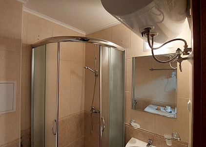 Хороша двокімнатна квартира поряд із морем. Фото 8 Хороша двокімнатна квартира поряд із морем. Фото 8