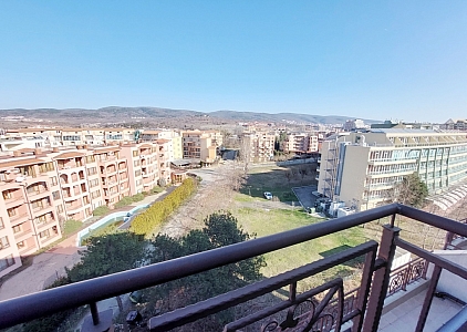 Отличная квартир с 2-мя спальнями  в уютном комплексе!. Фото 1