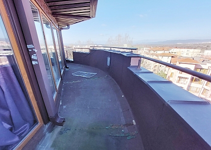 Отличная квартир с 2-мя спальнями  в уютном комплексе!. Фото 17