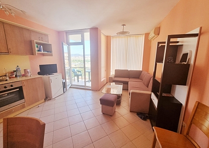 Zweizimmerwohnung im Chaika-Viertel. Foto 3