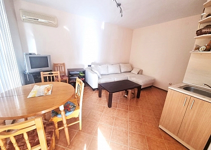 Zweizimmerwohnung in fußläufiger Entfernung zum Meer zu einem guten Preis. Foto 4