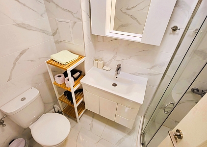 Отличная двухкомнатная квартира на первой линии с собственным паркоместом. Foto 6