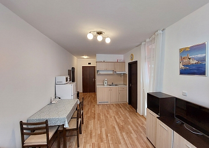 Two-room apartment in a good family complex. Photo 3 Two-room apartment in a good family complex. Photo 3