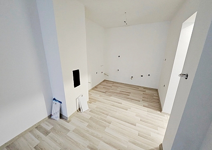 Large three-room apartment in Nessebar. Photo 11