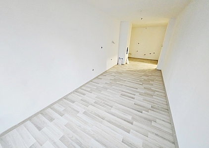Large three-room apartment in Nessebar. Photo 1