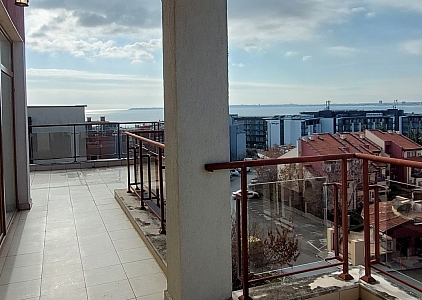 Просторная трехкомнатная квартира с панорамной террасой в 200 метрах от моря. Фото 10 Просторная трехкомнатная квартира с панорамной террасой в 200 метрах от моря. Фото 10