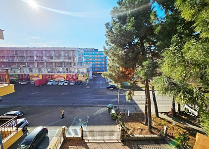 Простора квартира за 600 метрів від пляжу. Фото 22