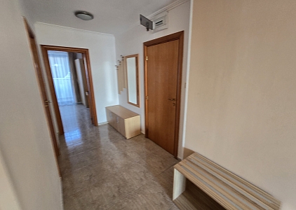 Beautiful apartment with a courtyard on the first coastline. Photo 14