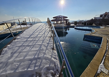Beautiful apartment with a courtyard on the first coastline. Photo 24