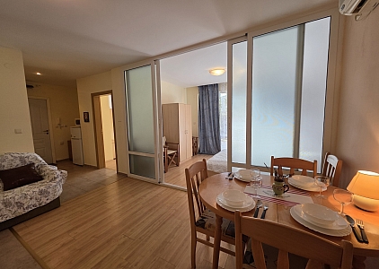 Geräumige Wohnung in einem Komplex mit ausgezeichneter Lage. Foto 12