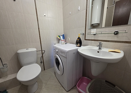 Spacious apartment in a new complex with low maintenance fee. Photo 9 Spacious apartment in a new complex with low maintenance fee. Photo 9