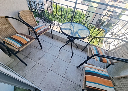 Трехкомнатная квартира с видом на бассейн в отличном комплексе . Фото 10