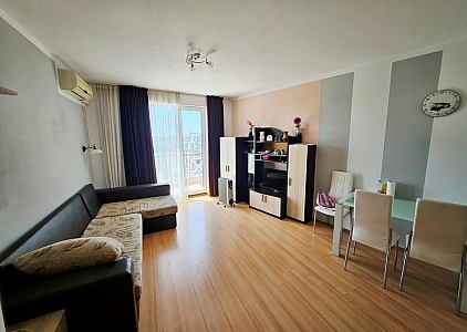 Przestronny apartament z widokiem na basen. Zdjęcie 11 Przestronny apartament z widokiem na basen. Zdjęcie 11