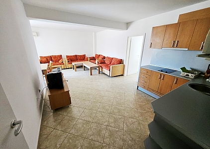 Large three-room apartment with a view of the pool within walking distance to the sea. Photo 16 Large three-room apartment with a view of the pool within walking distance to the sea. Photo 16