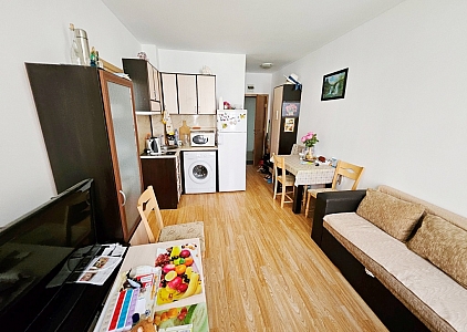 Útulný dvoupokojový byt ve velkém uzavřeném komplexu na pobřeží. Foto 14 Útulný dvoupokojový byt ve velkém uzavřeném komplexu na pobřeží. Foto 14