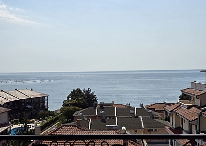 Dvoupokojový apartmán s panoramatickým výhledem na moře. Foto 1 Dvoupokojový apartmán s panoramatickým výhledem na moře. Foto 1