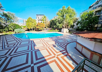 Квартира з видом на басейн у хорошому комплексі. Фото 6 Квартира з видом на басейн у хорошому комплексі. Фото 6