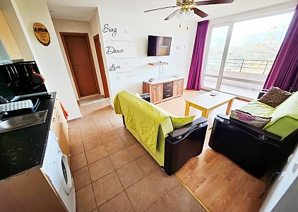 Трикімнатна квартира у великому сімейному комплексі. Фото 3 Трикімнатна квартира у великому сімейному комплексі. Фото 3