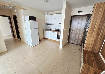 Apartment with a pool view, 100 meters from the sea. Photo 4