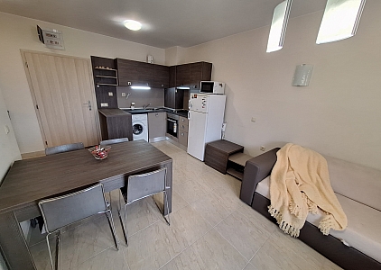 Attraktive Zweizimmerwohnung mit Poolblick im Star Dreams-Komplex. Foto 2