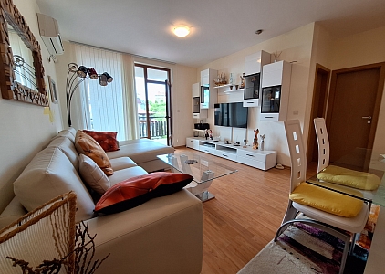 Wunderschönes Apartment mit Meerblick in einem luxuriösen Spa-Komplex in erster Strandreihe. Foto 12