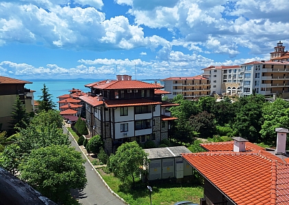 Wunderschönes Apartment mit Meerblick in einem luxuriösen Spa-Komplex in erster Strandreihe. Foto 1