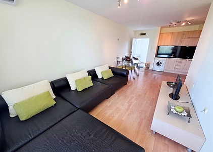 Großzügige Wohnung mit herrlicher Aussicht in einer exzellenten Anlage. Foto 12