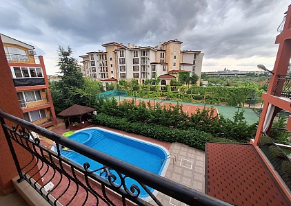 Excellent apartment in a good complex with a small maintenance fee. Photo 1