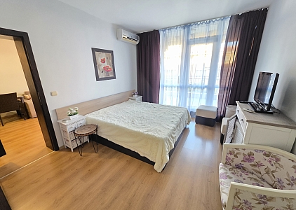 Geräumige Wohnung in einer guten Wohnanlage. Foto 3