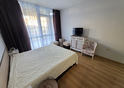 Geräumige Wohnung in einer guten Wohnanlage. Foto 10