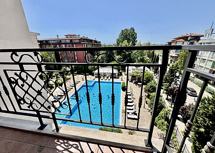 Отличная трехкомнатная квартира в красивом комплексе. Фото 3