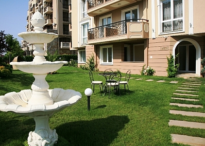 Красивая трехкомнатная квартира в элитном комплексе. Фото 9