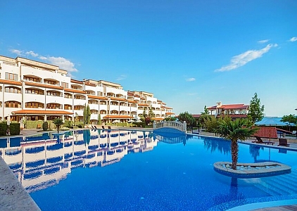 Large apartment with direct sea views in a premium complex on the first line. Photo 1 Large apartment with direct sea views in a premium complex on the first line. Photo 1