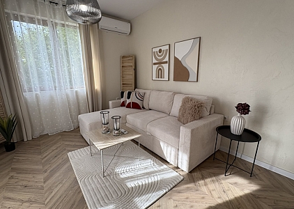 Dreizimmerwohnung im Komplex ohne Instandhaltungskosten. Foto 7