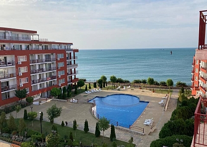Apartment mit Meerblick in erster Reihe. Foto 6