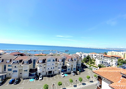 Large apartment with panoramic sea view. Photo 16 Large apartment with panoramic sea view. Photo 16