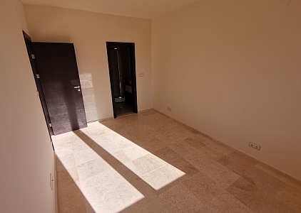 Новый трехкомнатный апартамент на первой линии Святого Власа. Foto 26