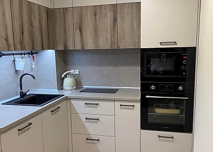 Moderne Wohnung in einem gemütlichen Komplex in der zweiten Meereslinie. Foto 4