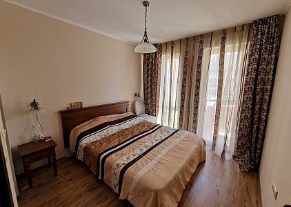 Стильная трехкомнатная квартира в красивом комплексе. Фото 12