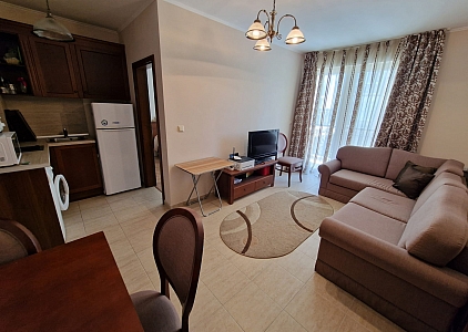 Стильная трехкомнатная квартира в красивом комплексе. Фото 2