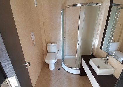 Новый трехкомнатный апартамент на первой линии Святого Власа. Foto 28