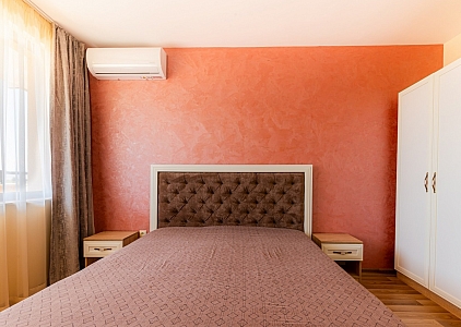 Шикарная новая квартира с огромной террасой. Фото 13