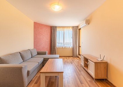 Шикарная новая квартира с огромной террасой. Фото 6