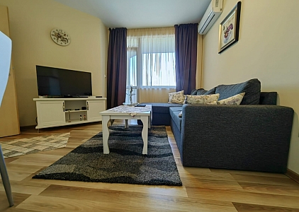 Уютная двухкомнатная квартира в красивом комплексе. Фото 2