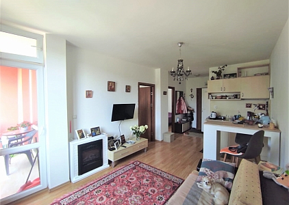 Трикімнатна квартира у невеликому сімейному комплексі. Фото 10