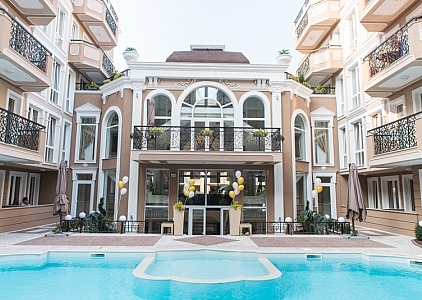 Excellent two-room apartment in a spa complex. Photo 1