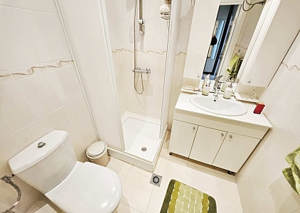 Pěkný byt s výbornou lokalitou. Foto 9